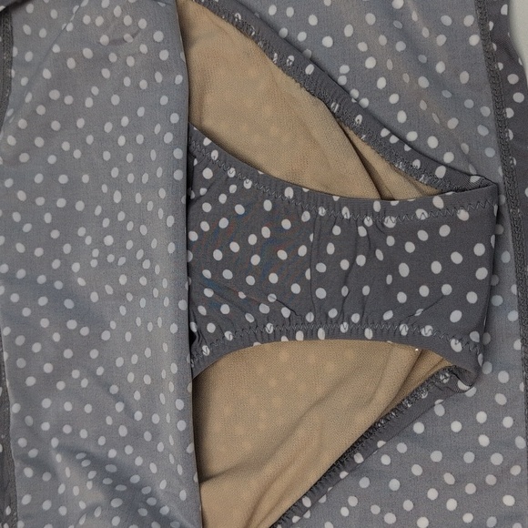 NWT Garnet Hill Gray/White Polka Dot Ruched Swim Skirt Size 10 - Picture 3 of 5